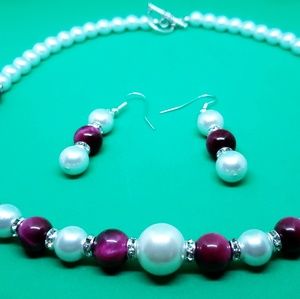Necklace and earrings set